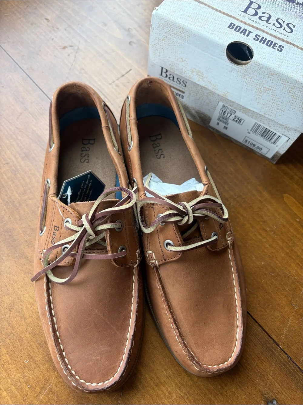 Bass Seafarer Caramel Boat Shoe Slip On Sz 9